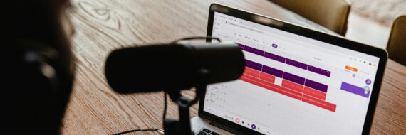 Top 5 Business Podcasts That are Worth Listening to