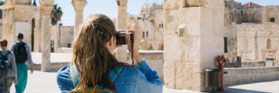 11 Travel Hacks to Make Your Next Trip a Breeze